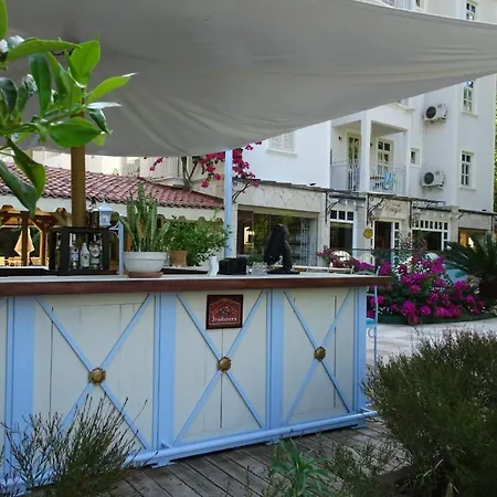 Otel Petunya Boutique İçmeler